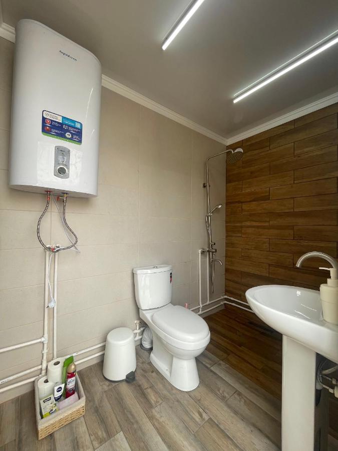 Gulnara Guest House Balykchy ภายนอก รูปภาพ